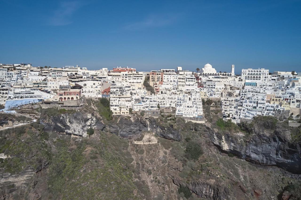 Amphitheater Cave Houses ฟิรา ภายนอก รูปภาพ